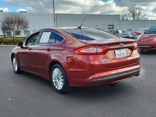 2014 Ford Fusion Energi SE Luxury