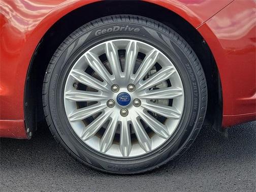 2014 Ford Fusion Energi SE Luxury