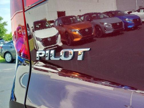 2017 Honda Pilot EX