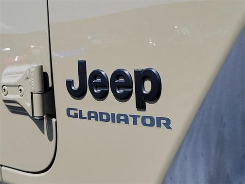 2020 Jeep Gladiator Sport