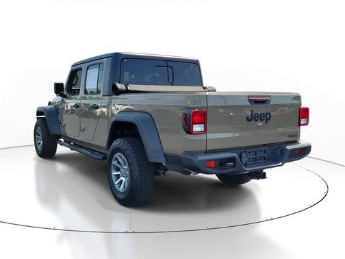 2020 Jeep Gladiator Sport
