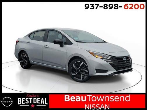 2025 Nissan Versa 1.6 SR