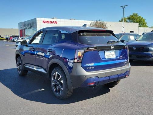 2025 Nissan Kicks SV