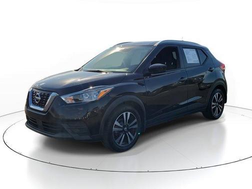 2020 Nissan Kicks SV