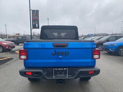 2024 Jeep Gladiator Sport S