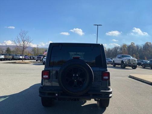 2022 Jeep Wrangler Unlimited Willys 4x4