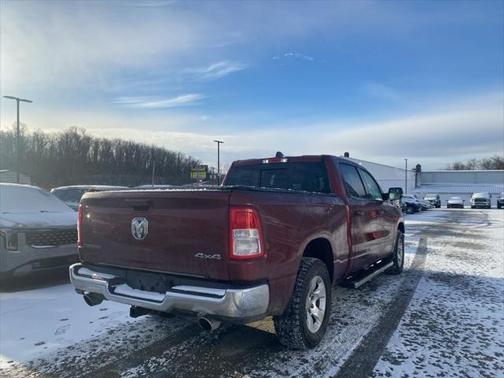 2021 RAM 1500 Big Horn Crew Cab 4x4 64' Box