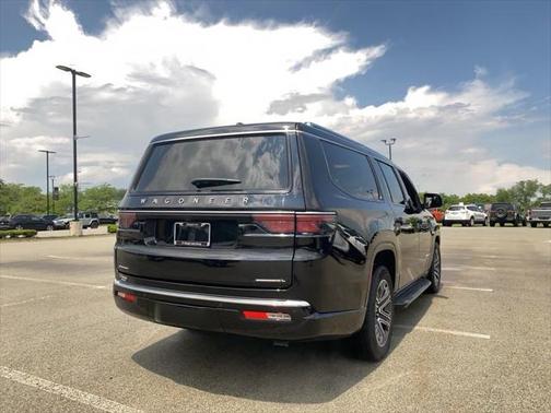 2023 Jeep Wagoneer L Series II 4x4
