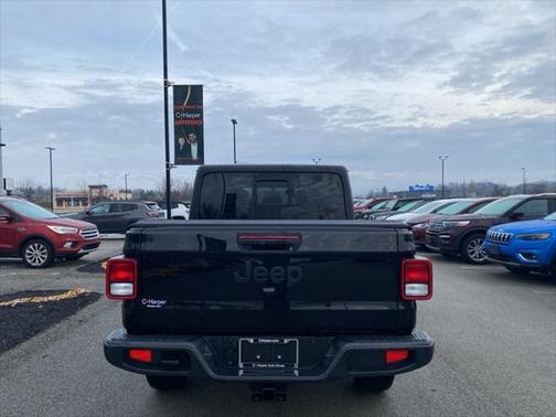 2022 Jeep Gladiator Altitude 4x4