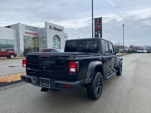2022 Jeep Gladiator Altitude 4x4
