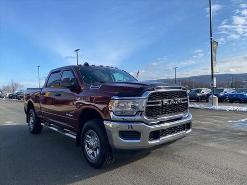 2020 RAM 2500 Tradesman Crew Cab 4X4 64' Box
