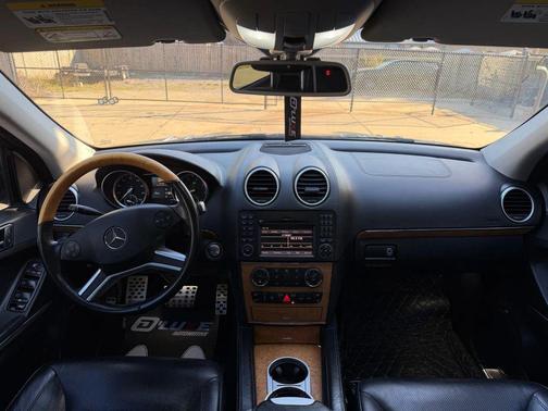 2011 Mercedes-Benz GL-Class 4MATIC