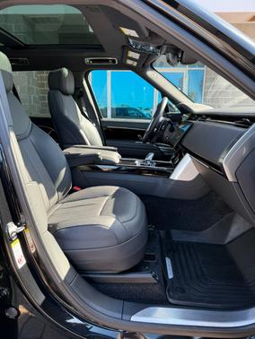 2023 Land Rover Range Rover P400 SE SWB