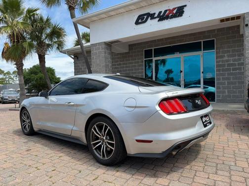 2017 Ford Mustang EcoBoost Premium