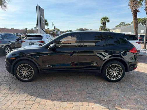 2013 Porsche Cayenne Cayenne