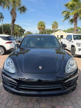 2013 Porsche Cayenne Cayenne