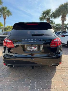 2013 Porsche Cayenne Cayenne