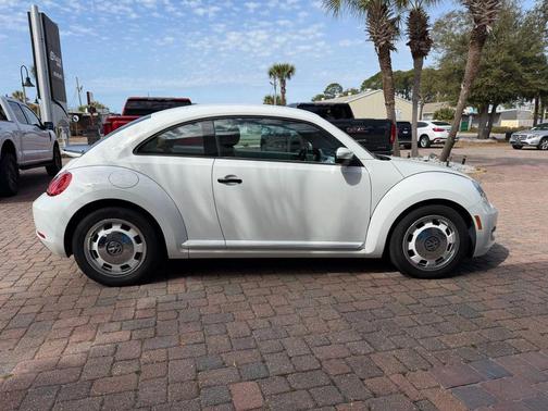 2015 Volkswagen Beetle 1.8T