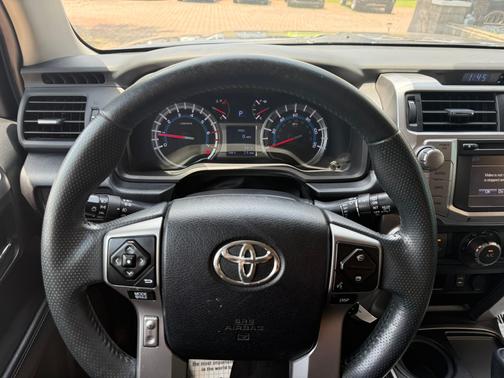 2015 Toyota 4Runner SR5