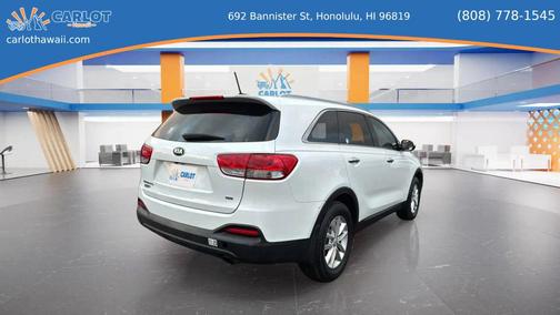 2017 Kia Sorento LX