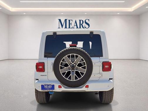Bright White Clearcoat 2024 Jeep Wrangler 4xe High Altitude
