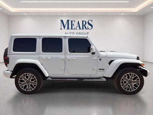 Bright White Clearcoat 2024 Jeep Wrangler 4xe High Altitude