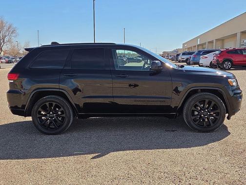2020 Jeep Grand Cherokee Altitude