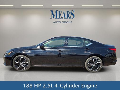 2024 Nissan Altima SR FWD