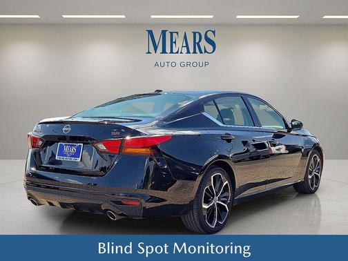 2024 Nissan Altima SR FWD