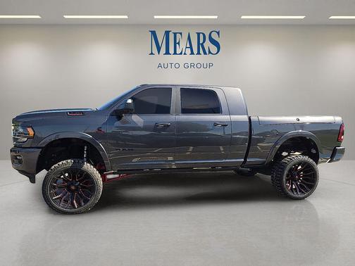 2022 RAM 3500 Limited Mega Cab 4x4 6'4' Box