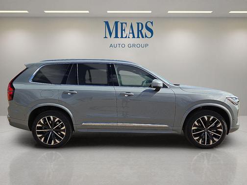 2026 Volvo XC90 B6 Plus 7-Seater