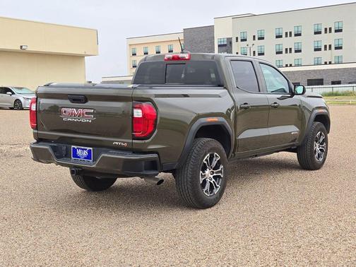 Deep Bronze Metallic 2024 GMC Canyon AT4