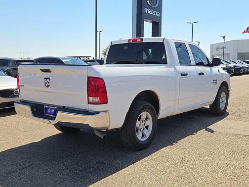 2024 RAM 1500 Classic SLT