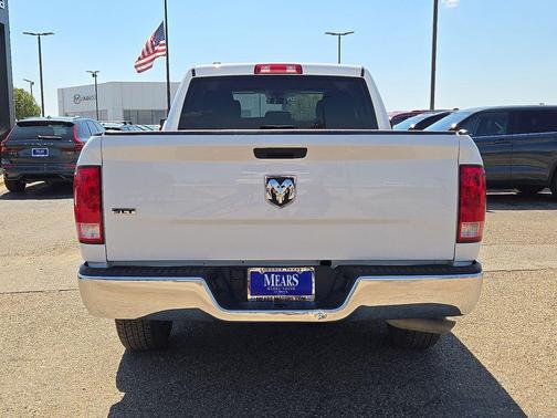 2024 RAM 1500 Classic SLT