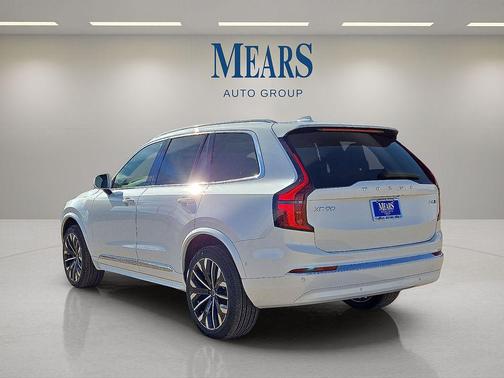 Crystal White Pearl 2026 Volvo XC90 Ultra, B6 AWD Gas (mild hybrid), Gasoline, Bright, 7 Seats