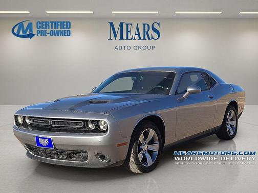 2015 Dodge Challenger SXT