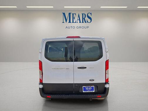 2022 Ford Transit-350 XLT