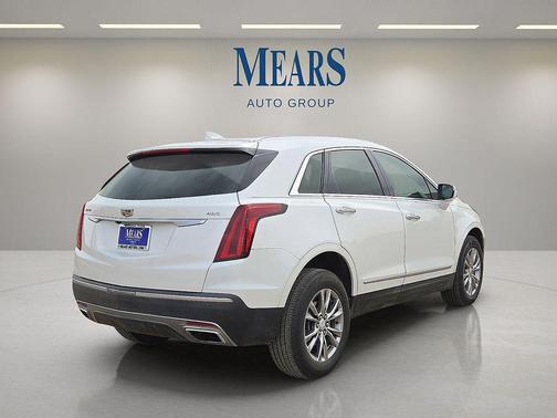 2021 Cadillac XT5 Premium Luxury