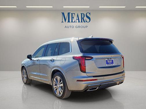 2024 Cadillac XT6 Premium Luxury FWD