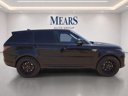 Black 2018 Land Rover Range Rover Sport HSE