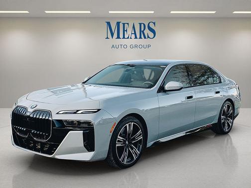 2025 BMW 760 xDrive