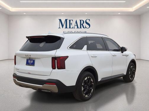 Glacial White Pearl 2025 Kia Sorento S