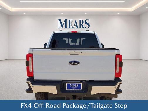 OXFORD WHITE 2024 Ford F-350 Lariat