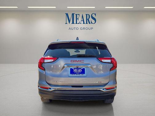 2023 GMC Terrain AWD AT4