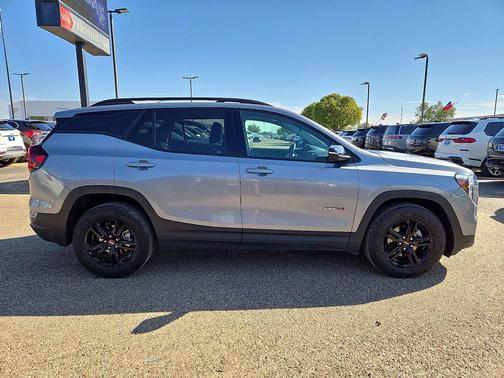 2023 GMC Terrain AWD AT4