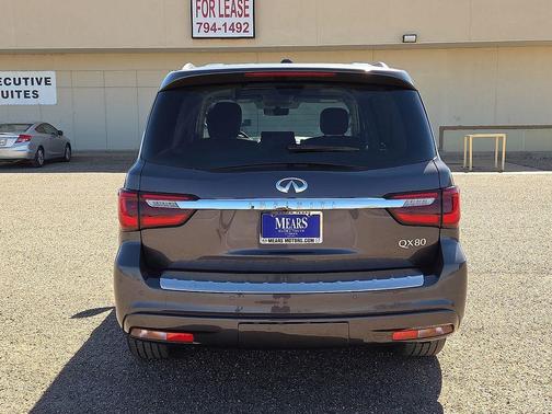 2024 INFINITI QX80 Luxe