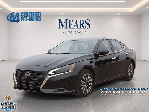 Super Black 2025 Nissan Altima 2.5 SV