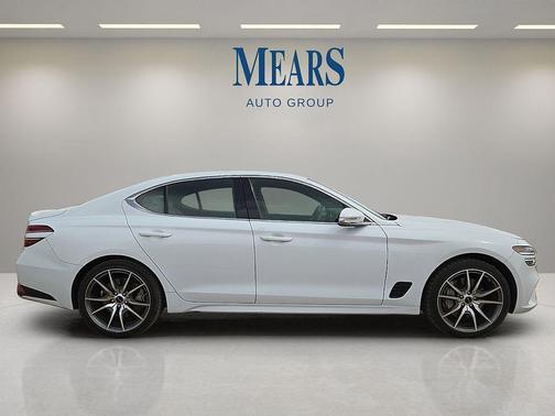 Alta White 2024 Genesis G70 2.5T AWD