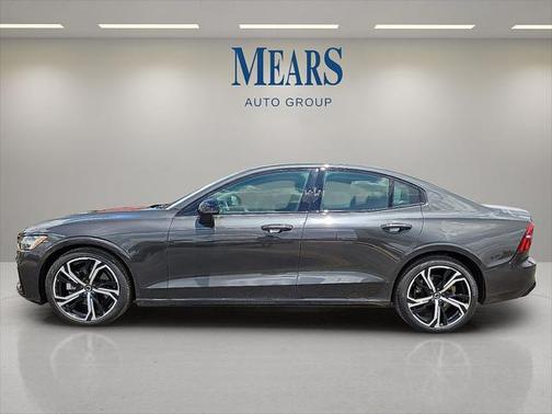 2025 Volvo S60 B5 Core