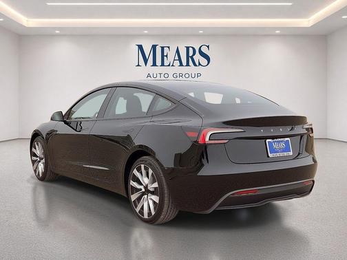Black 2025 Tesla Model 3 Long Range